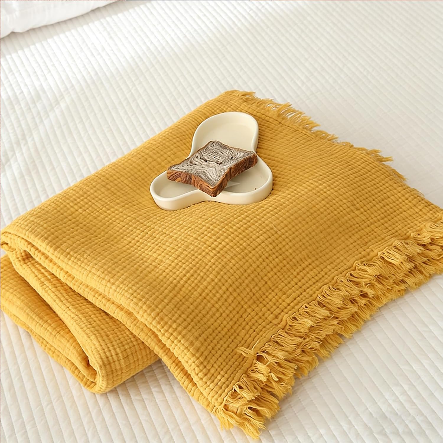 MorroMorn 100% Cotton Queen Size Bed Blanket 80"x90" Muslin Blanket with Fringes, 4-Layer Gauze Blankets for Adult, Boho Bedding Breathable Lightweight Ultra-Soft for All Seasons, Linen Beige